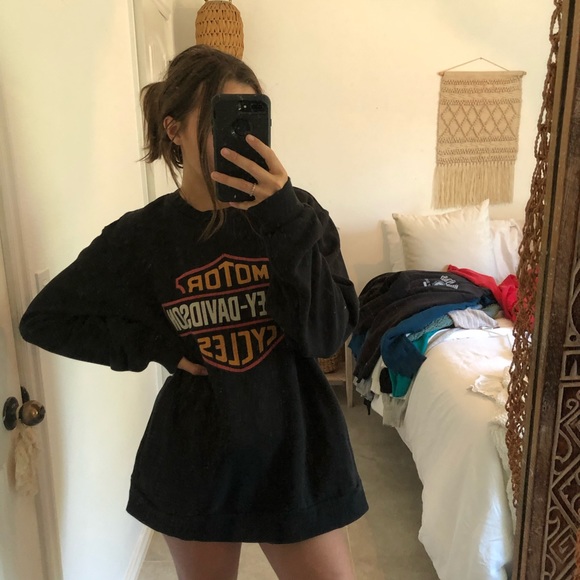 Harley Davidson sweatshirt with pockets - Picture 3 of 8